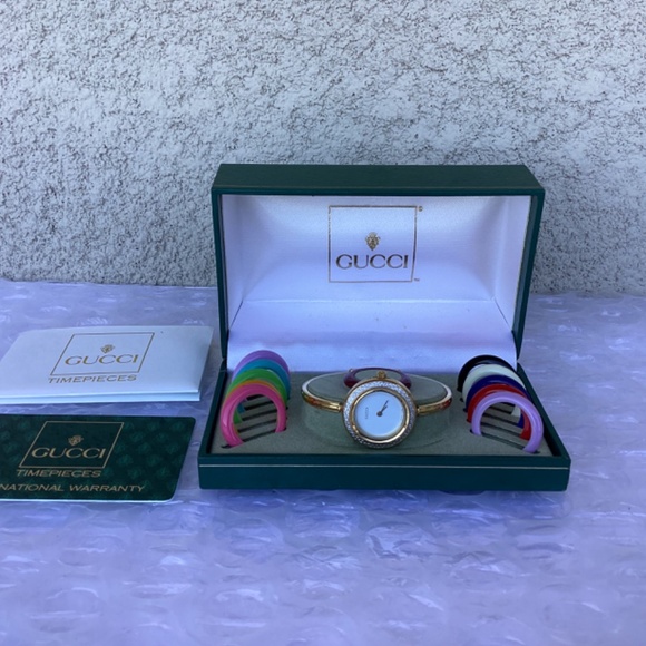 Vintage Gucci 11/12 Interchangeable Bezel Watch Used Preowned Condition - Picture 2 of 8